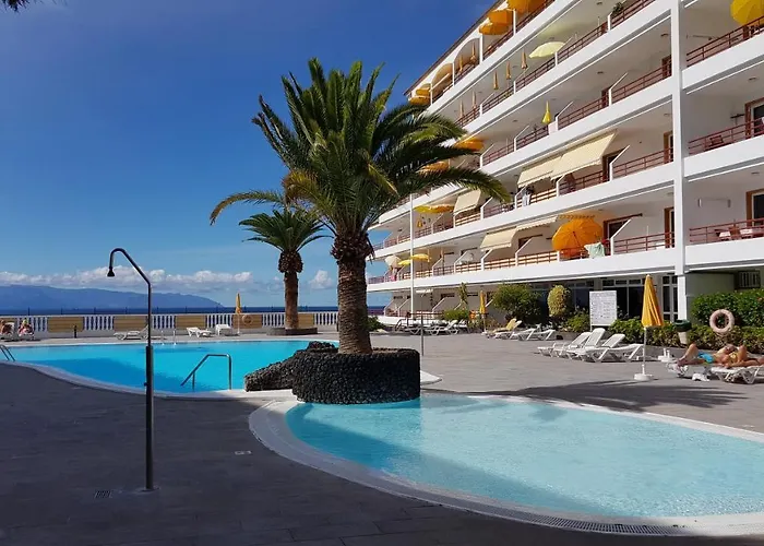 Playa De La Arena Apartment